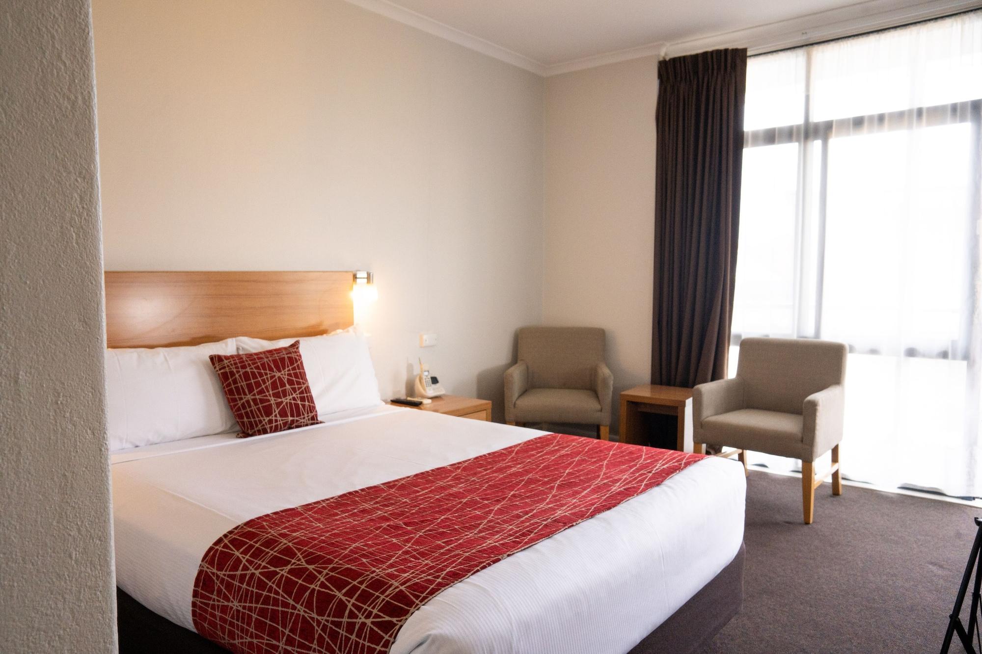 Admiralty 3*